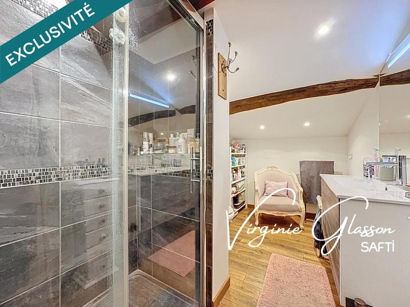 Maison - 194 m² - 7 pièces