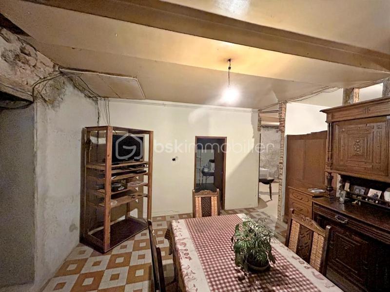 Maison ancienne - 140 m² - 3 pièces