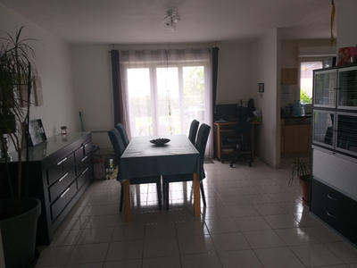 Maison - 99 m² - 4 pièces