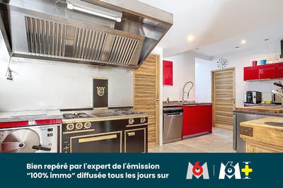 Maison - 195 m² - 6 pièces