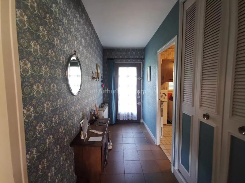 Maison - 177 m² - 9 pièces