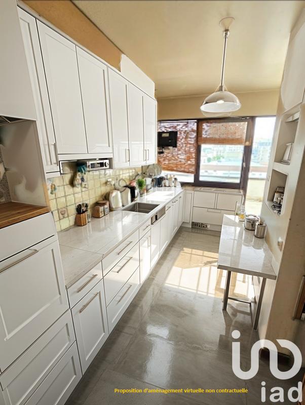 Appartement - 80 m² - 5 pièces