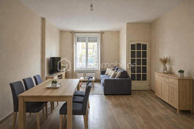 Maison - 82 m² - 5 pièces