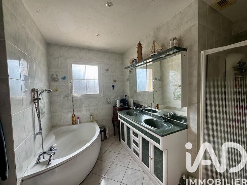 Maison - 170 m² - 7 pièces