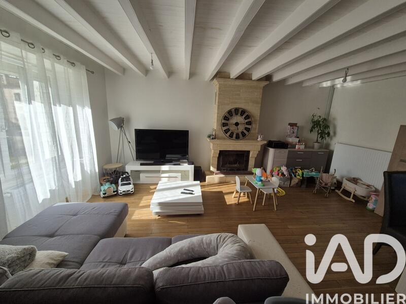 Maison - 205 m² - 8 pièces