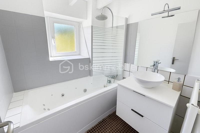 Longère - 102 m² - 5 pièces