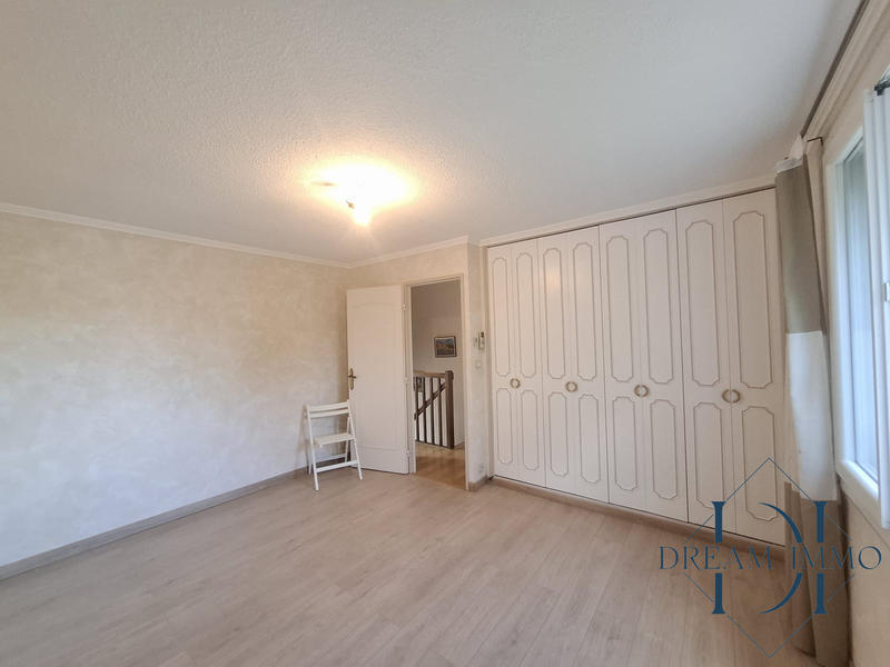 Maison - 107 m² - 5 pièces