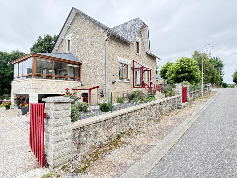 Maison de village - 109 m² - 8 pièces