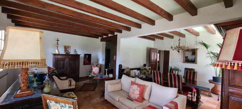 Maison - 147 m² - 5 pièces