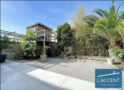 Maison - 90 m² - 4 pièces