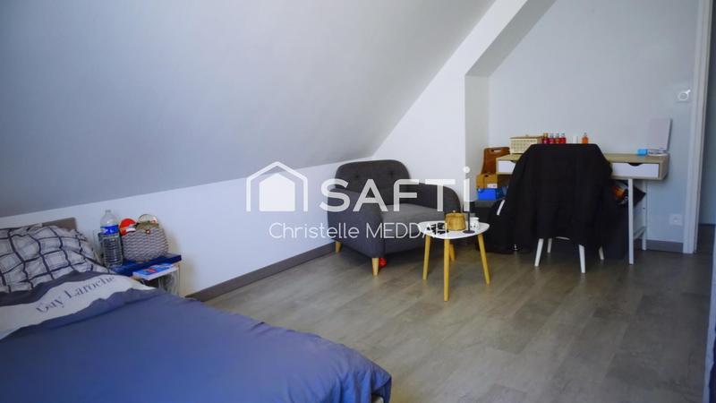 Maison - 94 m² - 5 pièces