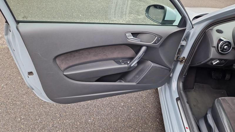 Audi A1 1.4 Tfsi 125 s-Tronic7 s line - Automatique