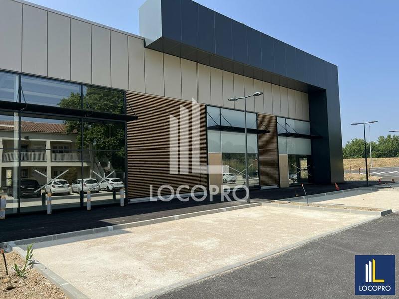 Local commercial - 310 m²