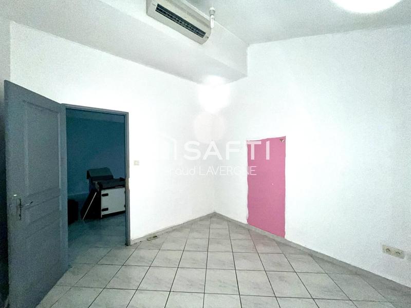 Local commercial - 95 m² - 4 pièces