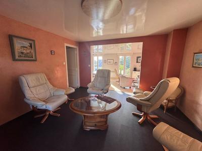 Maison - 167 m² - 5 pièces