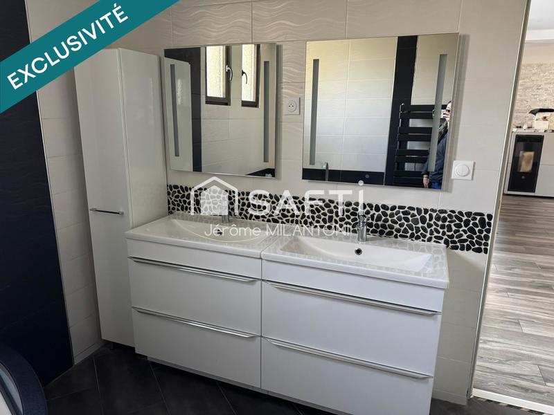 Maison - 150 m² - 7 pièces