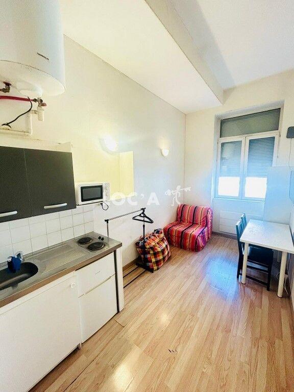 Studio - 20 m² - 1 pièce