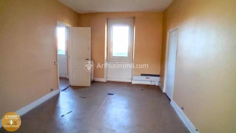 Immeuble - 875 m² - 18 pièces