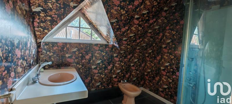 Maison - 190 m² - 6 pièces