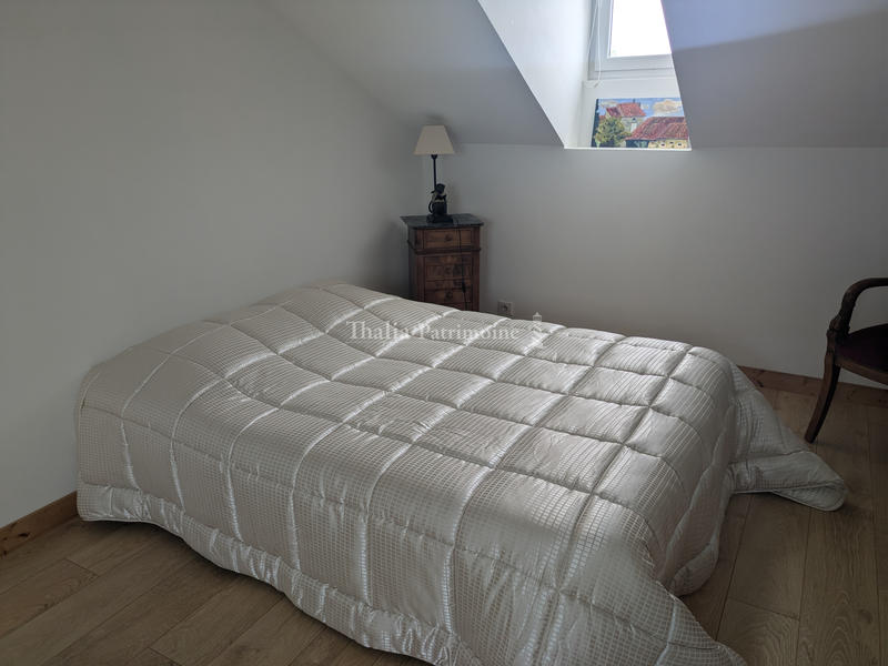 Maison - 278 m² - 12 pièces