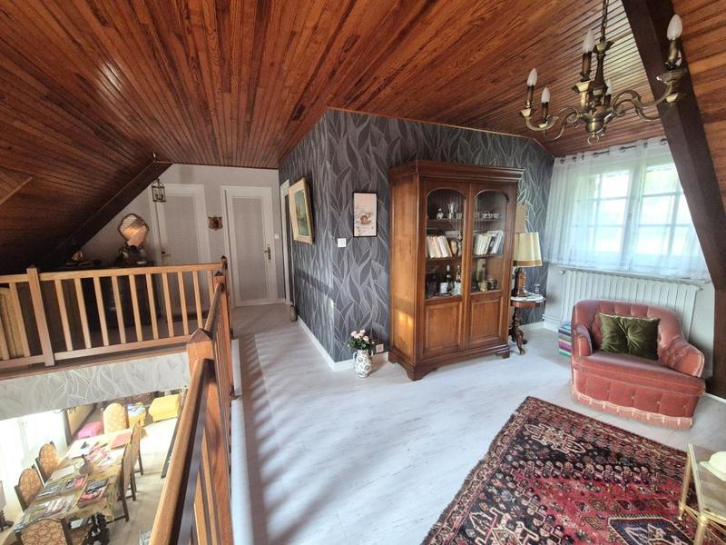 Maison - 122 m² - 4 pièces