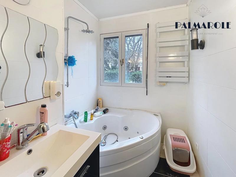 Appartement - 70 m² - 4 pièces