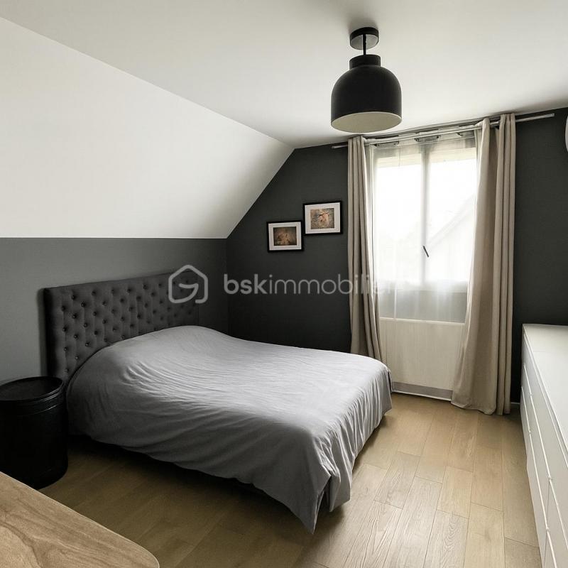 Maison - 185 m² - 7 pièces