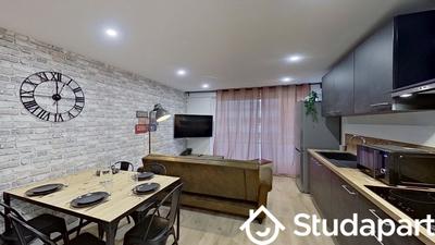 Chambre - 12 m² - 1 pièce