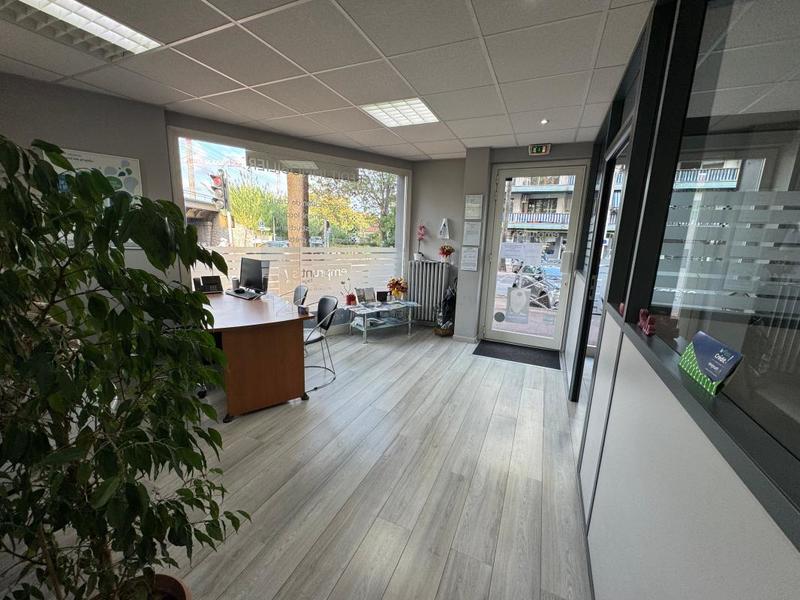 Local commercial - 63 m²