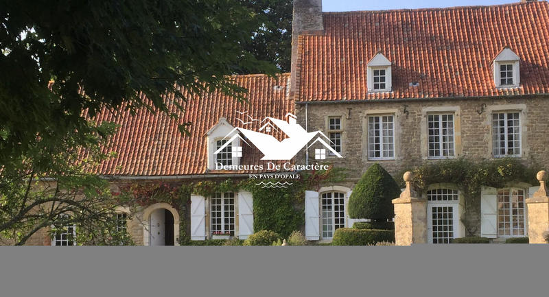 Maison - 259 m² - 6 pièces