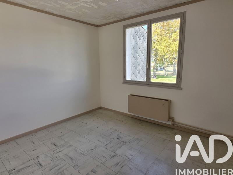 Maison - 92 m² - 5 pièces