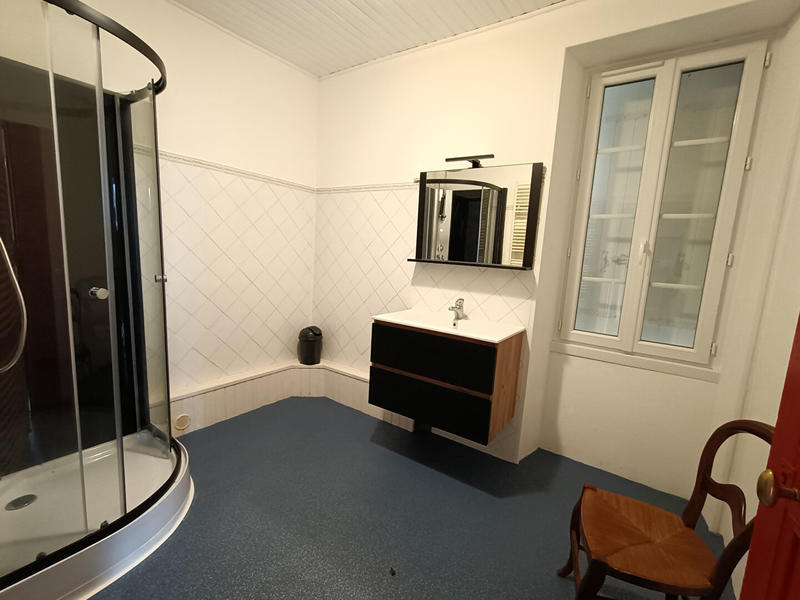 Maison - 287 m² - 10 pièces