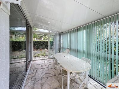 Villa - 179 m² - 6 pièces