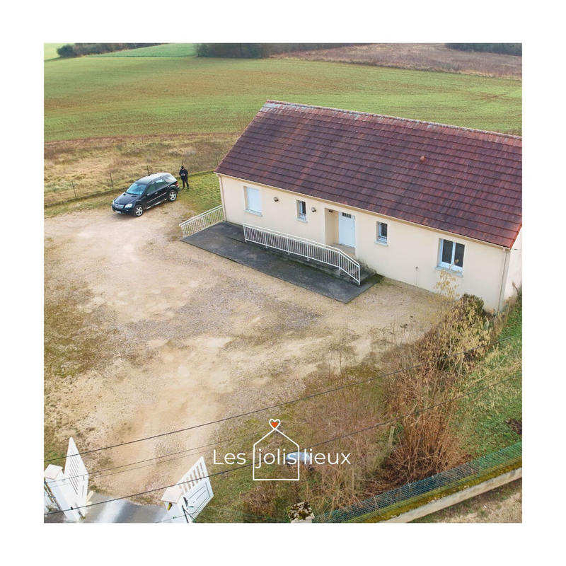 Local d'activité / Entrepôt - 121 m² - 4 pièces