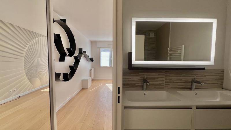 Appartement - 166 m² - 7 pièces