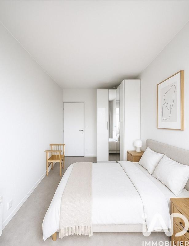 Appartement - 99 m² - 5 pièces