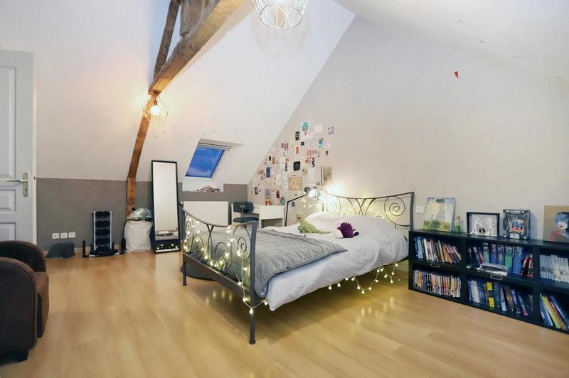 Longère - 350 m² - 8 pièces