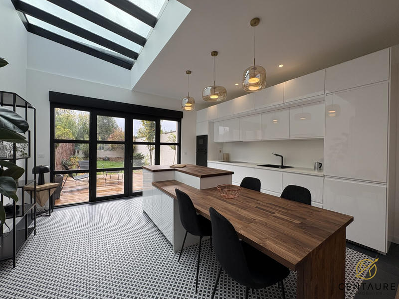 Maison ancienne - 135 m² - 6 pièces