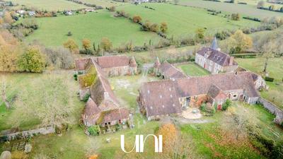 Maison - 507 m² - 13 pièces