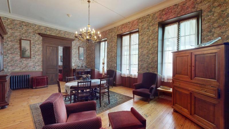 Maison de maîtres - 752 m² - 18 pièces