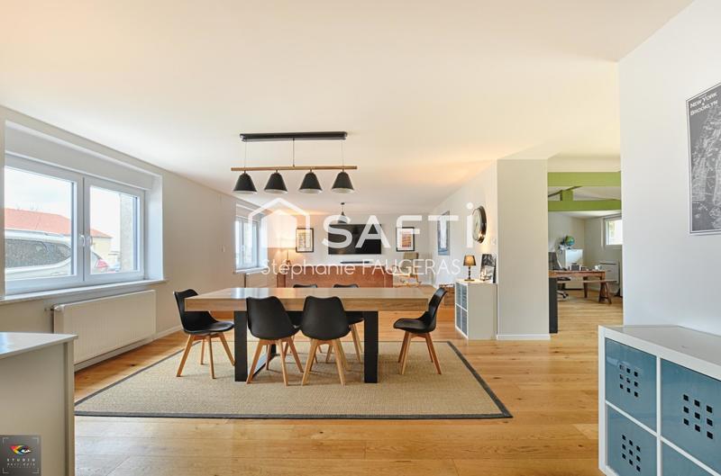 Maison - 205 m² - 7 pièces