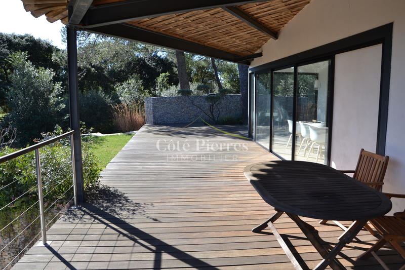 Villa - 250 m² - 5 pièces