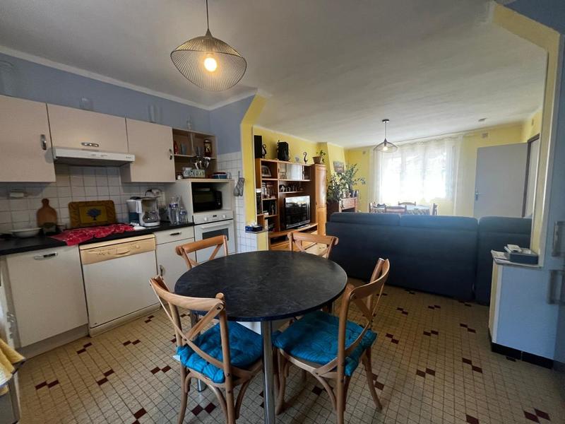 Remise - 111 m² - 4 pièces