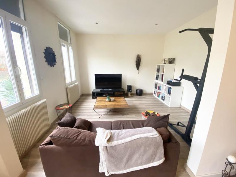 Maison - 140 m² - 5 pièces