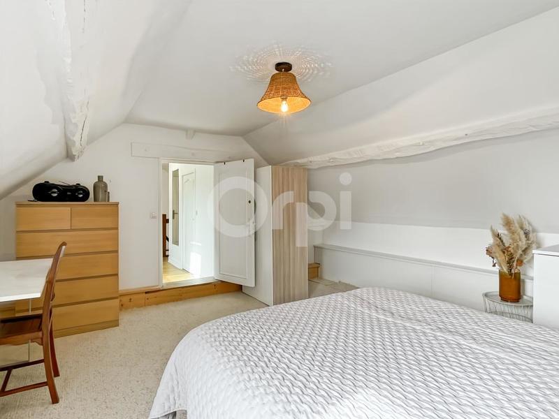 Propriété - 180 m² - 5 pièces