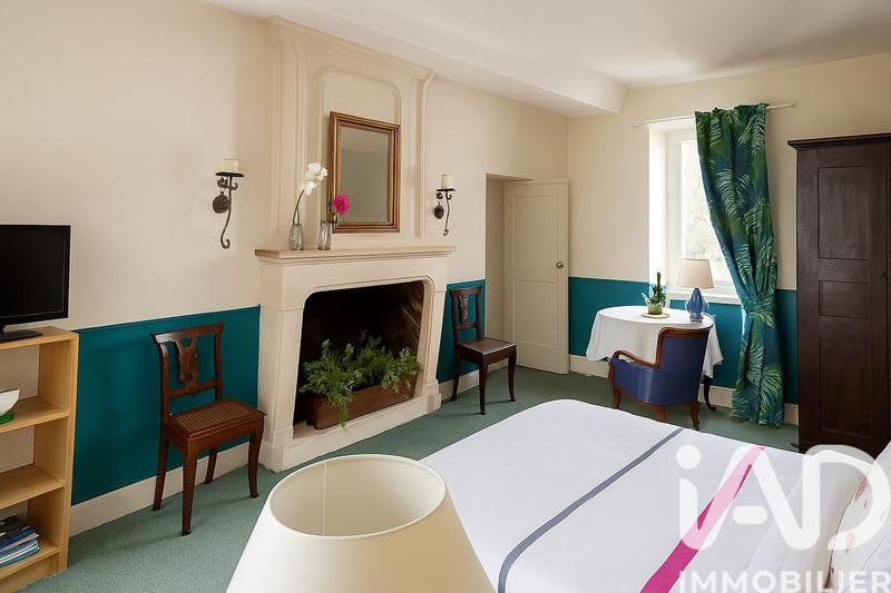 Maison - 309 m² - 12 pièces