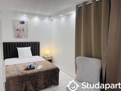 Chambre - 20 m² - 1 pièce