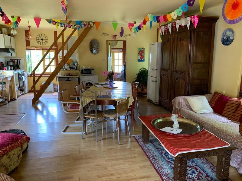 Maison - 102 m² - 5 pièces