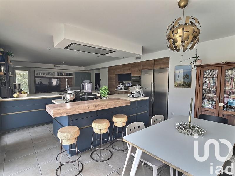 Maison - 134 m² - 6 pièces