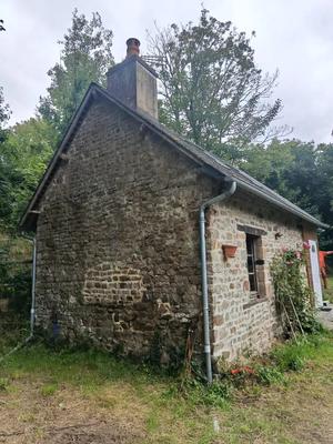 Maison - 185 m² - 9 pièces